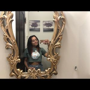 Meet your Posher, Nadya